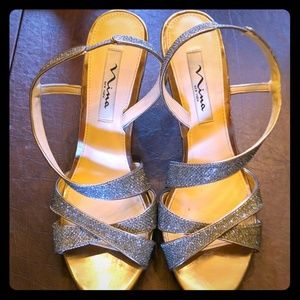 Nina silver glitter shoes.  Like new!